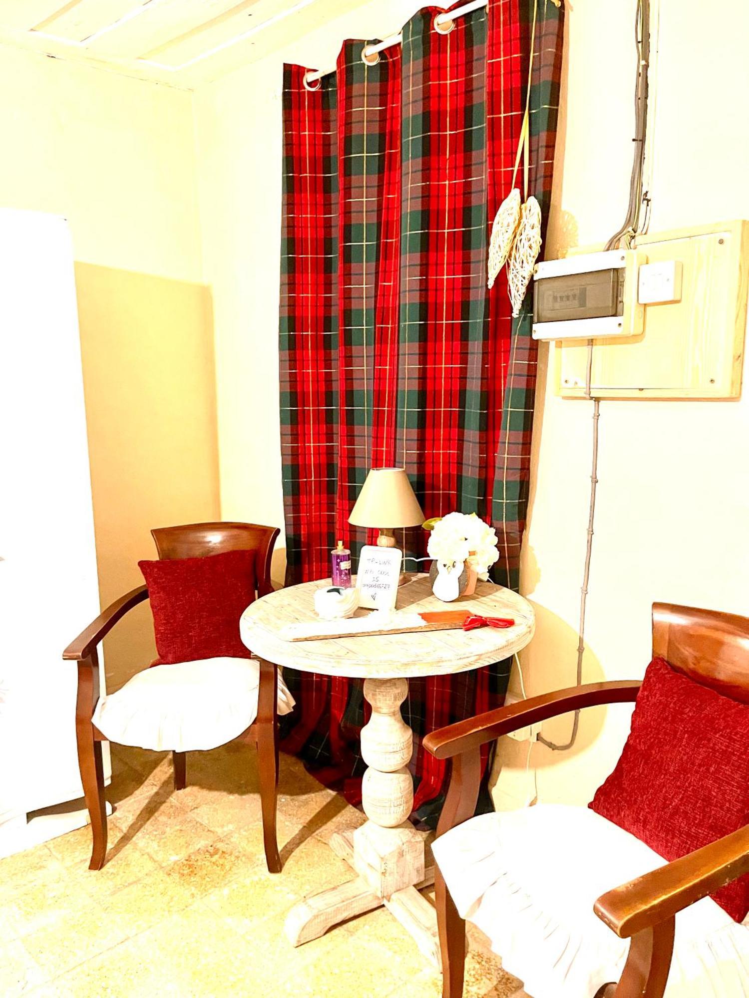 Holiday House 普洛德洛莫斯 外观 照片